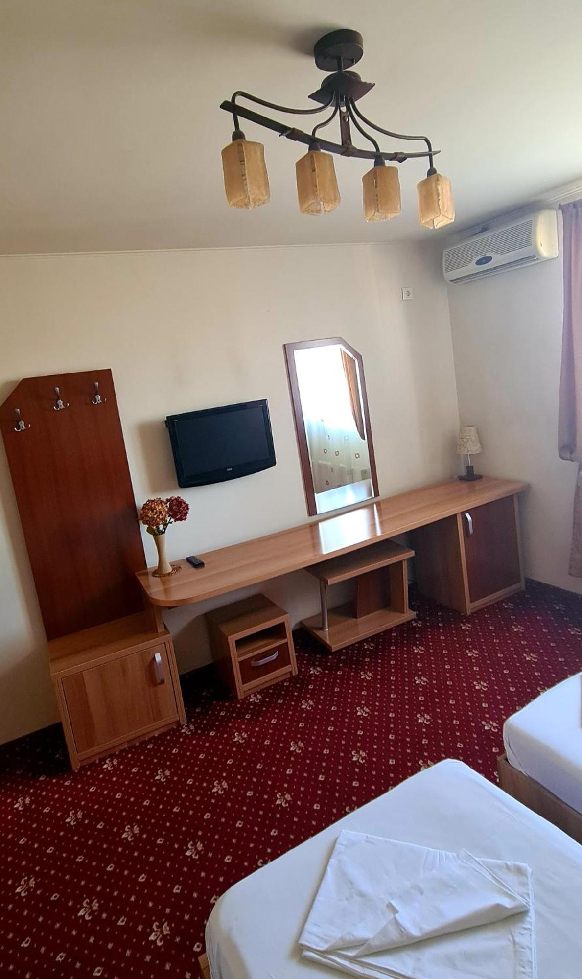 Motel Cool Bărcăneşti Стая снимка