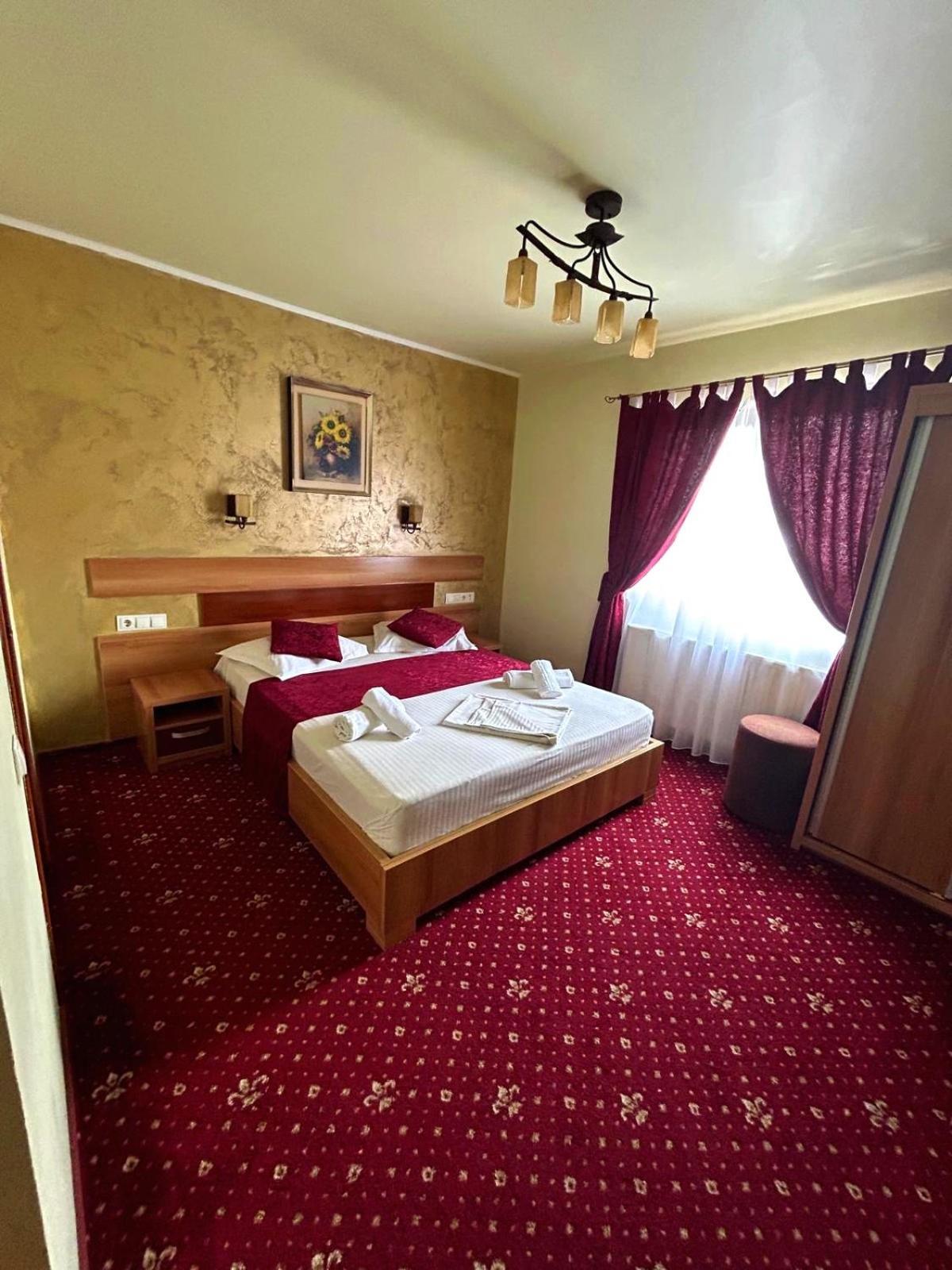 Motel Cool Bărcăneşti Екстериор снимка